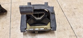 Drzak motoru silentblok skoda octavia 3 superb 3 - 4