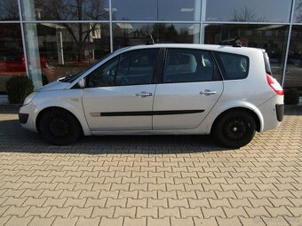 Renault Grand Scenic II 1,9 dCi 88 kW 2004 - 4