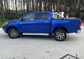 Toyota Hilux 2 393 cm3 - 4