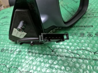 Škoda Octavia I zrcátko pravé vnější - 4