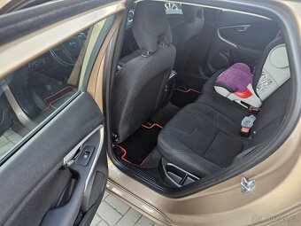 Volvo V40, 1,6 D2 - 4