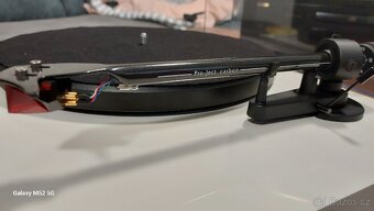 Pro-Ject Debut carbon - 4