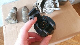 Díly na traktor vše jako komplet - 4
