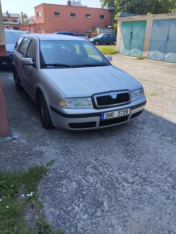 Škoda Octavia 1.6 benzin - 4