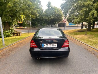 Mercedes benz - 4