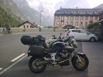 Moto Guzzi Breva 1100 - 4