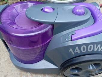 Bezsáčkový vysavač Tesco 1400 Wattů - 4