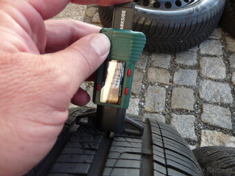 ZIMNÍ PNEU + DISKY 185/60R14 VW SEAT 14" ŠKODA - 4