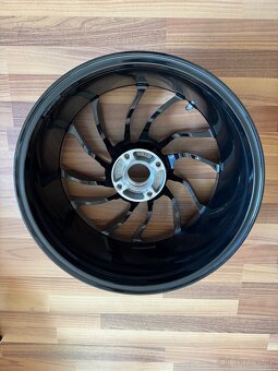 Ducati XDiavel S - 4