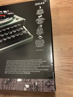 LEGO Ideas 21327 Psací stroj - Typewriter - 4