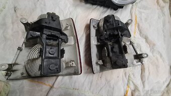 Vw Touran 1T2 - Zadní světla - 4