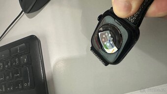 Apple Watch Series 10 46mm Cellular černá - 4