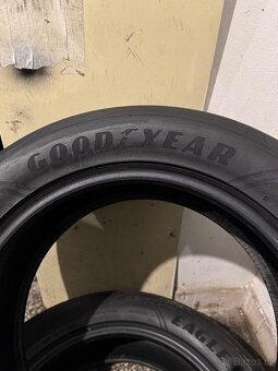 Letní pneu 235/55/19 Goodyear Eagle F1 - 4