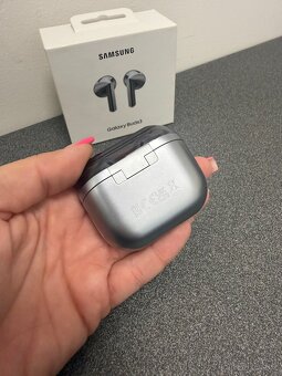 Samsung Gaĺaxy Buds 3 + záruka 06/28 - 4