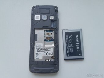 Samsung GT-S5610 (1) - 4