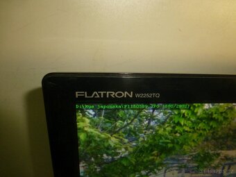 LCD monitor LG 22 palců, 1680x1050, DVI - 4