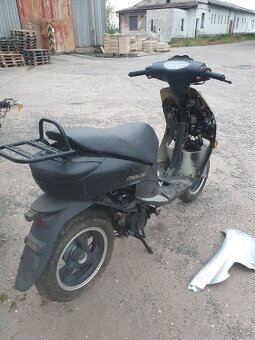 Skútr bez TP - 4