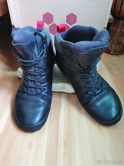 Vivobarefoot tracker FG 46 - 4