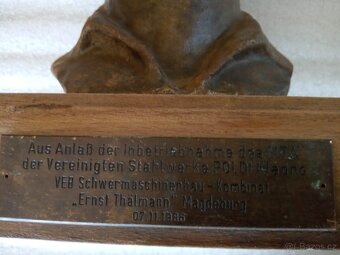 Busta Ernst Thãlmann Poldi Kladno - 4