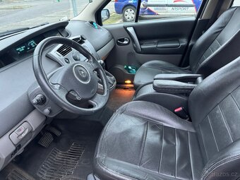 Prodam osobní automobil Renault scénic kombik. - 4