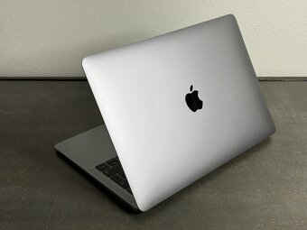 Macbook Air 13" 2019 i5 / 8GB / 128GB SSD / SG - 4