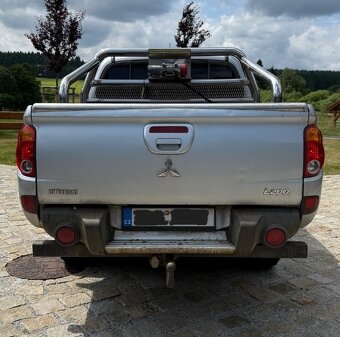 Mitsubishi L200 - 4