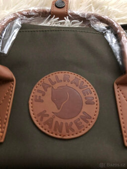 Nový batoh Fjällräven Kanken military s hnědými prvky - 4