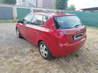 Kia Ceed 1.4benzin 80kw-Koup.Čr,Serviska, Po Servisu - 4