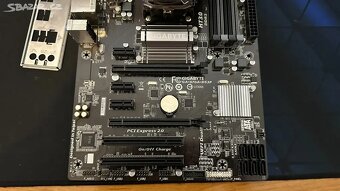 GIGABYTE GA-970A-DS3P + AMD FX-8350 (8C/8T) - 4