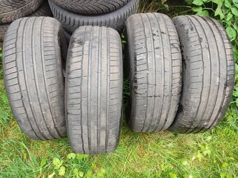 Sada 4 letních pneumatik Hankook 235/55 R19 - 4