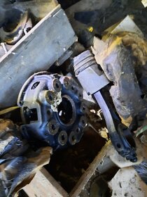 Škoda 30 náhradné diely - 4