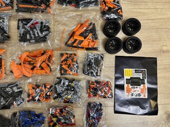 Lego Porsche 911 GT3 RS - replika - 4