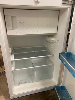 Vestavná Lednice Siemens - 4