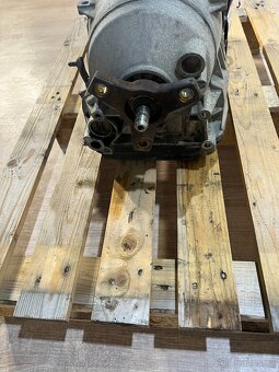 /// AUT. PŘEVODOVKA Chrysler 300c 3.0 CRD /// - 4