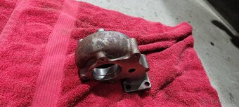 turbo T04E maxspeeding - výfukový housing - 4