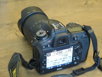 Nikon D7200 + objektiv  Nikon 18-140 mm  + SDXC 64 GB - 4