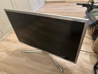 82cm Samsung TV s WIFI - 4
