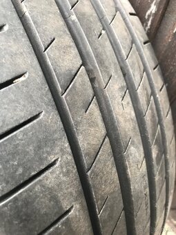 Nexen N fera 215/50 r18 - 4