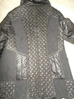 KRÁSNÁ 3/4 PŘECHOD BUNDA PRO SILNĚJŠÍ ŽENY XL/XXL - 4