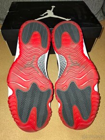Nike Air Jordan XI Bred 2012 - 4