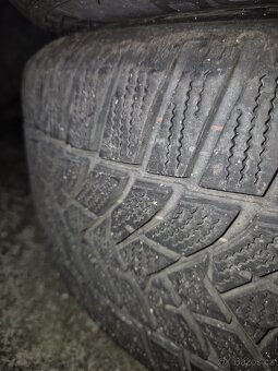 Komplet kola 205/55 R16 zimní pneu Superb - 4