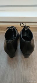 Kožené elegantní dámské boty Baťa vel. 41 - 4