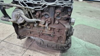 Motor Toyota 1CD - 4