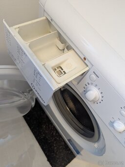 Pračka Indesit IWSC 51051 C ECO - 4
