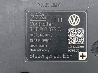 Řídící jednotka ABS 3T0907379C Škoda Superb 2 r.v. 2009 - 4