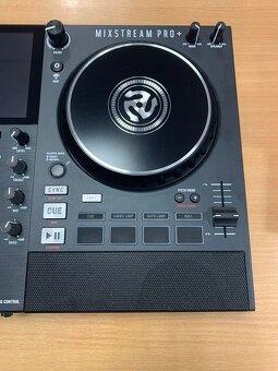 DJ kontroler Numark Mixstream Pro+ - 4