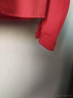 hezká červená halenka - 4