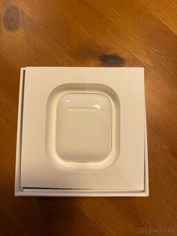 Sluchátka AirPods 3 generace - 4