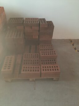 prodám cihlly - 4