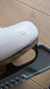 Prodám dámské brusle Tempish Experieb vel.40eu - 4